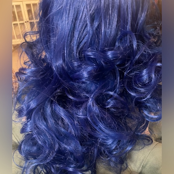 Party City Glam Blue Wig - New - Picture 7 of 10
